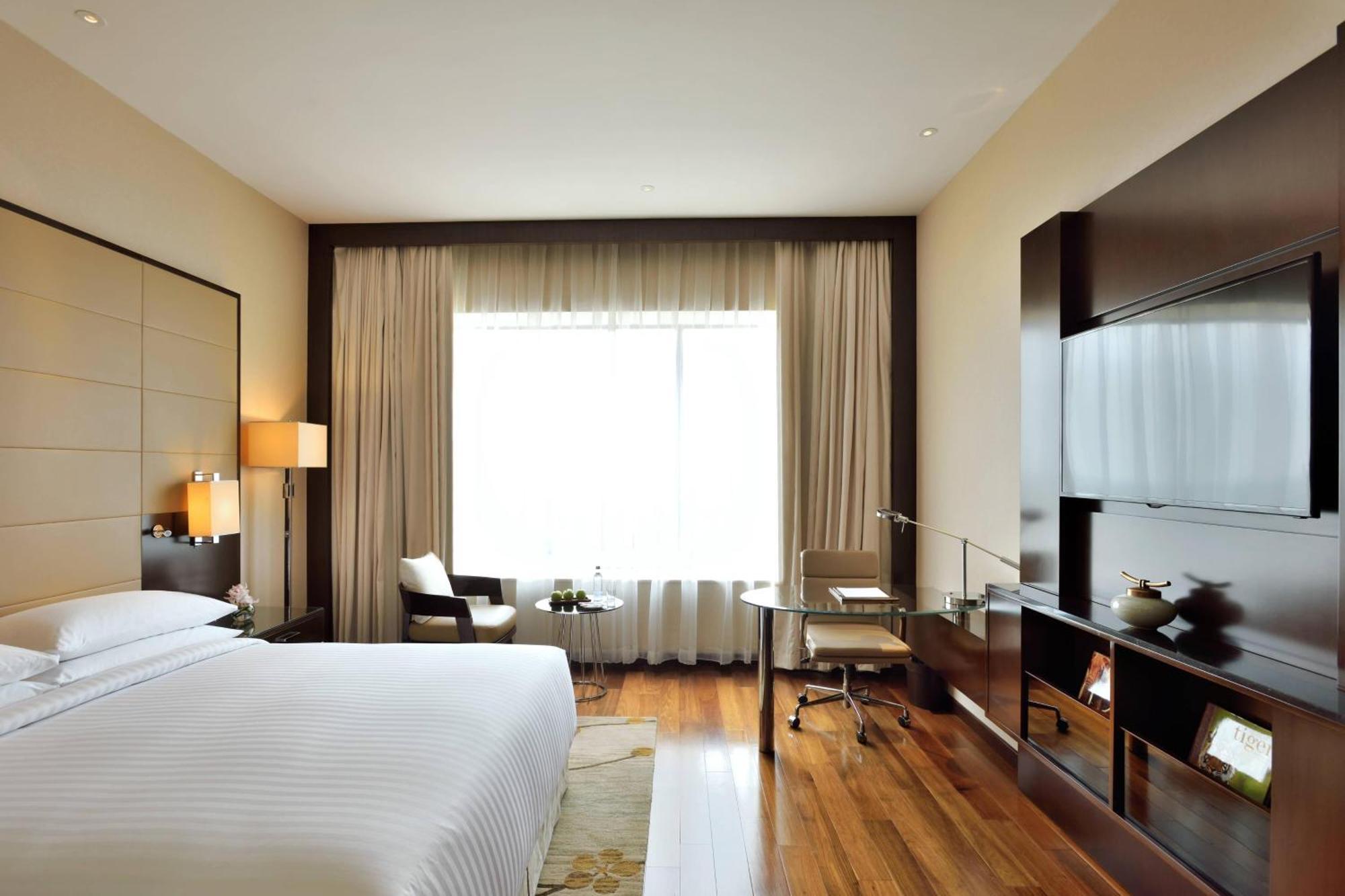 Hotel Marriott 5*