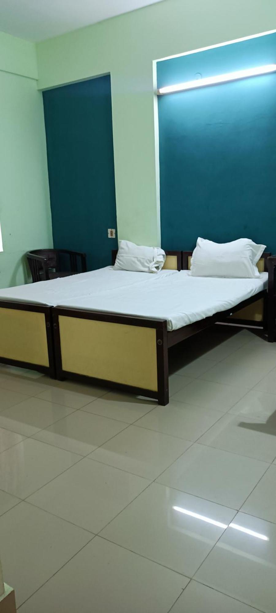 N M 2* Kochi