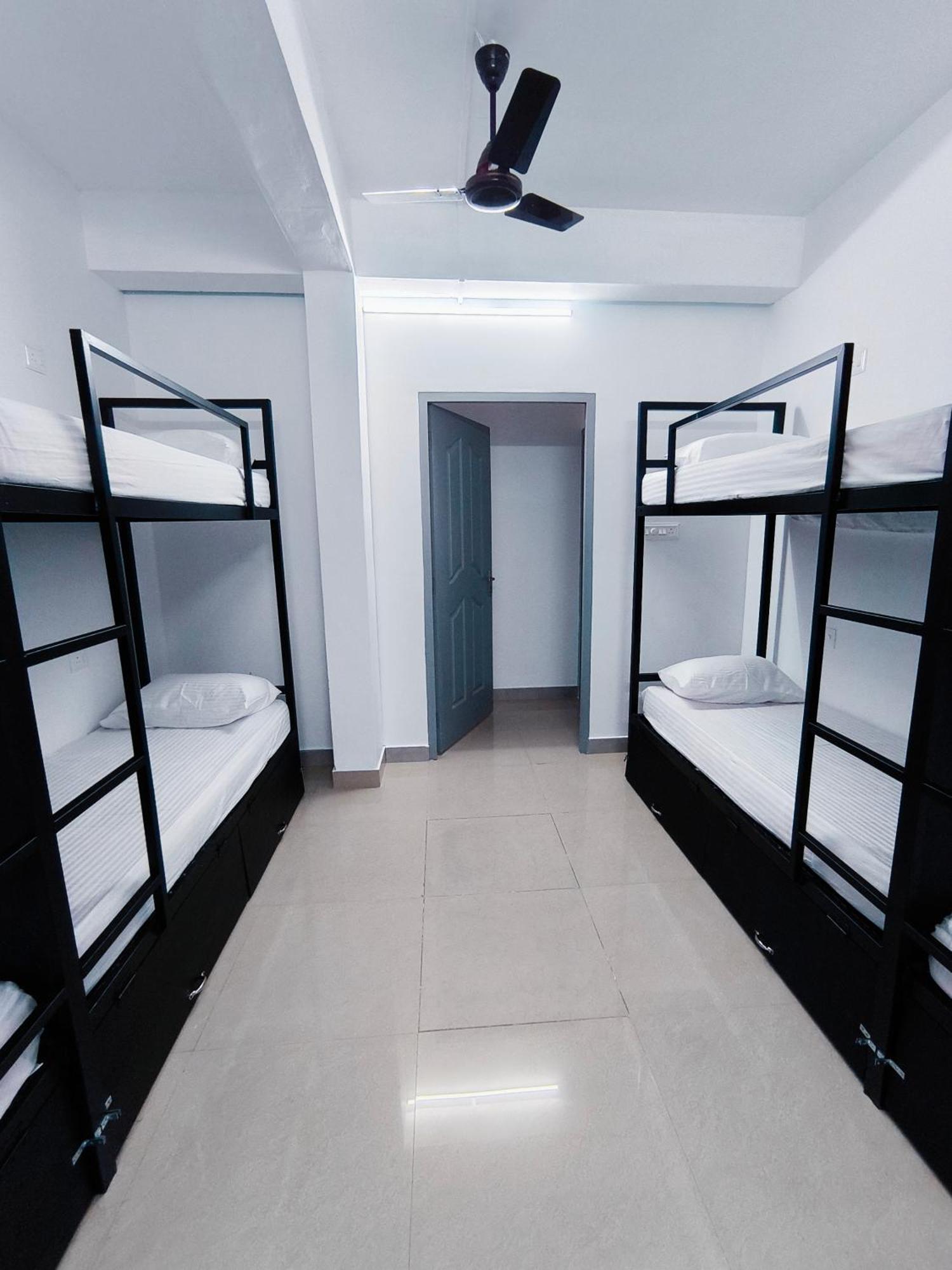Stayzo Hostel Kochi