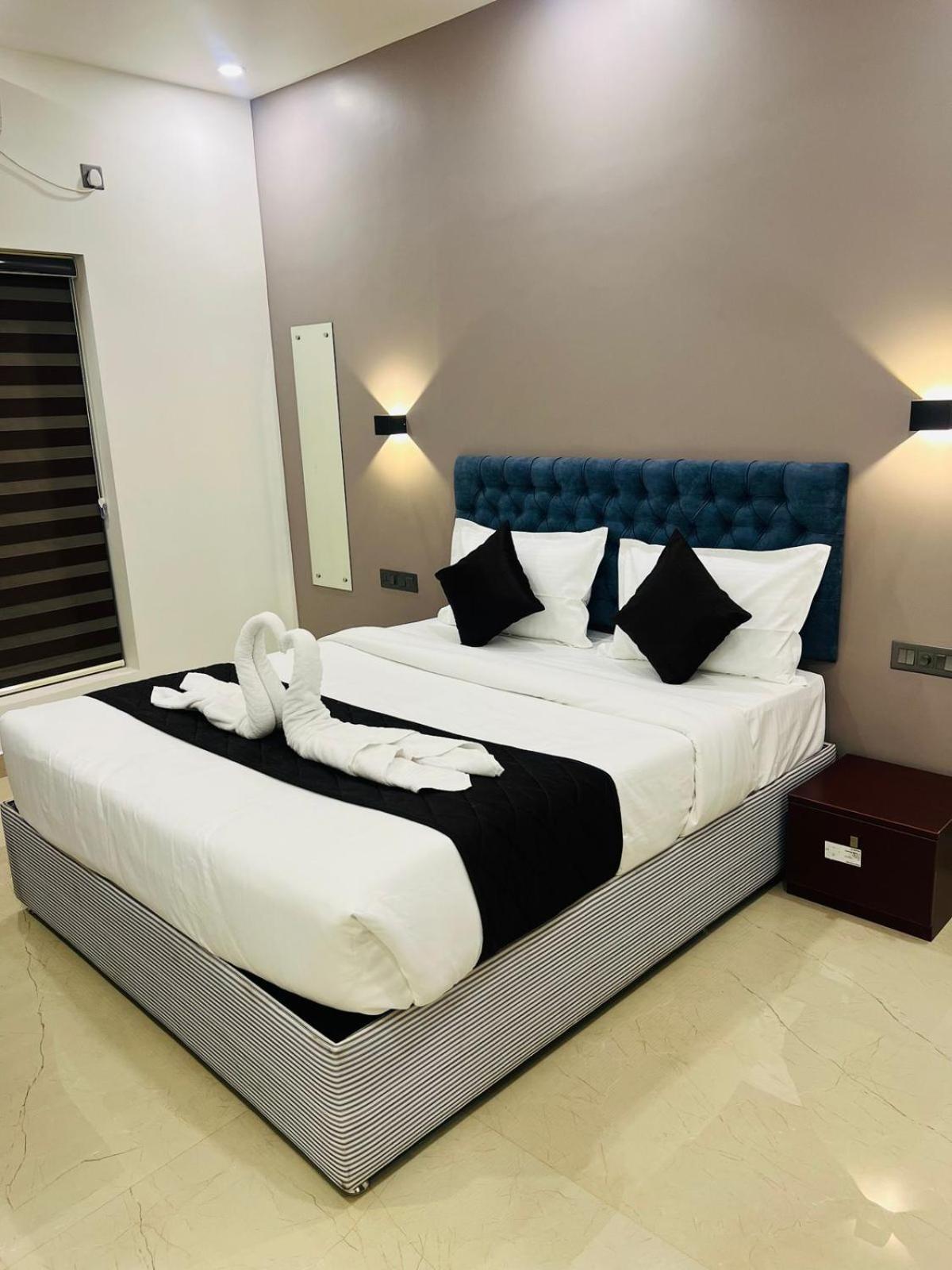 Hotel The Lotaz