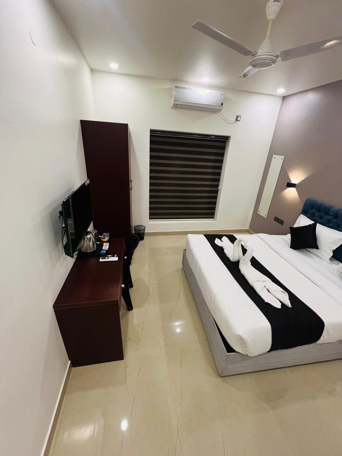 The Lotaz Hotel