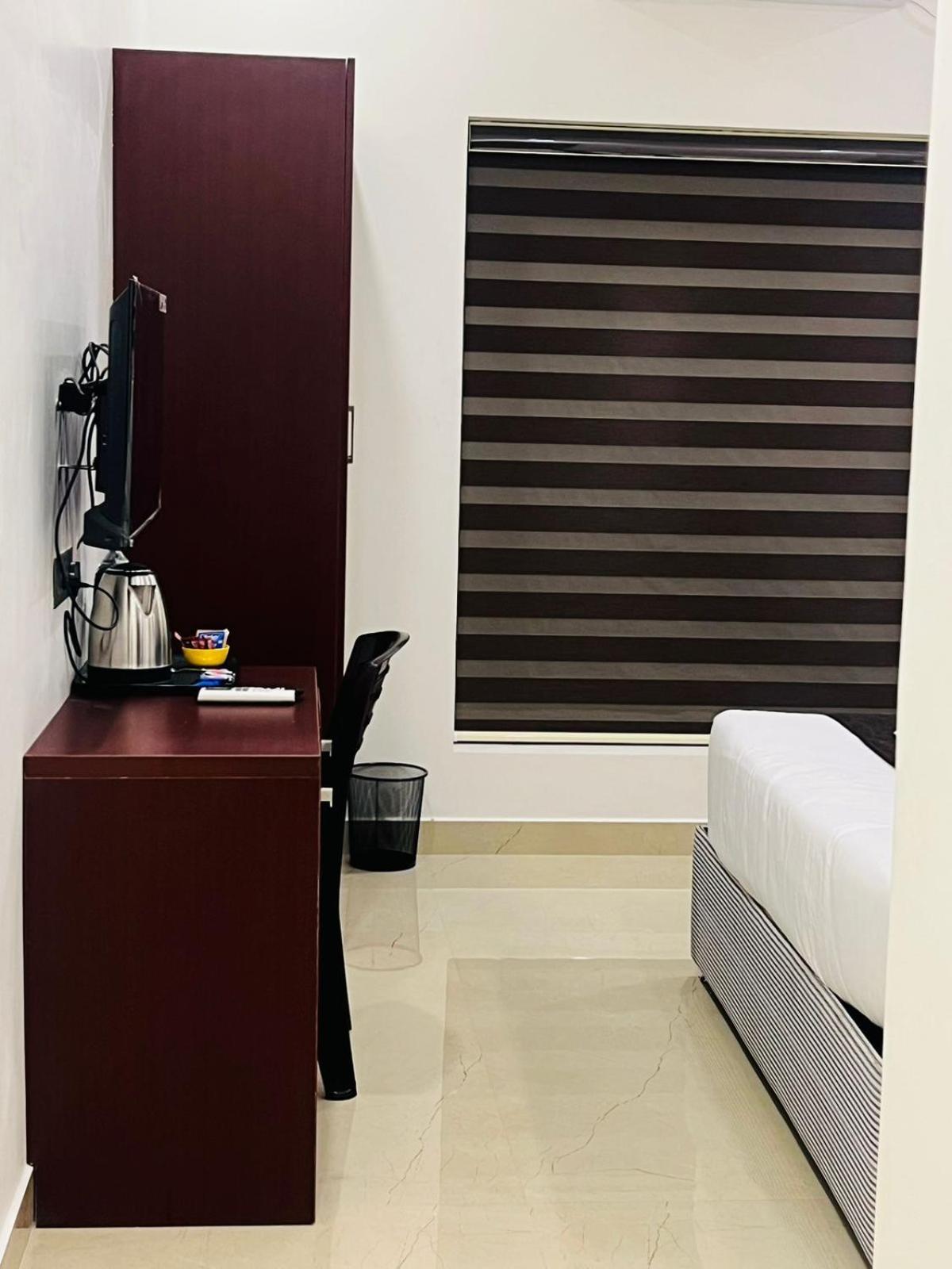 Hotel The Lotaz 3*