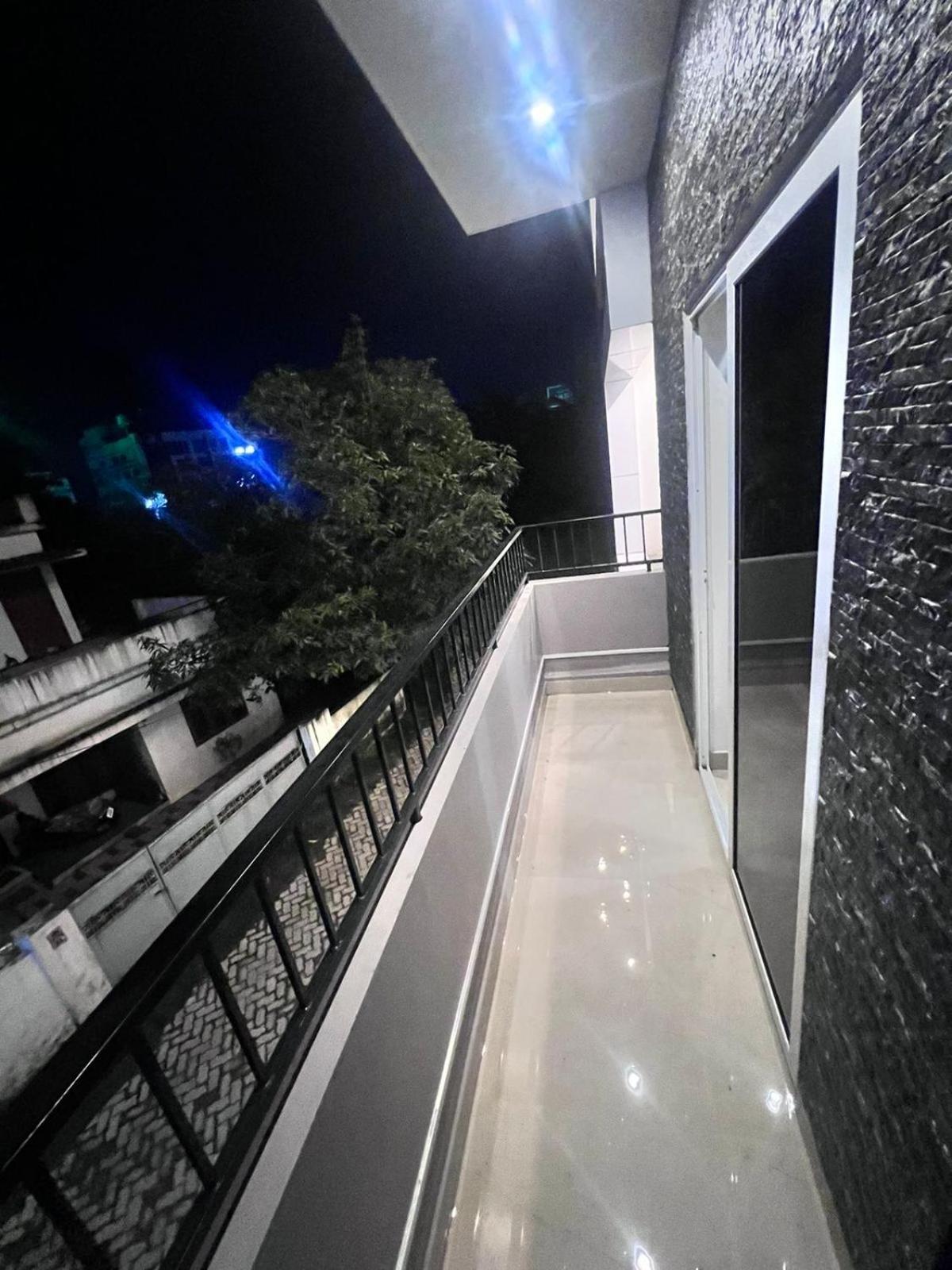 The Lotaz Hotel