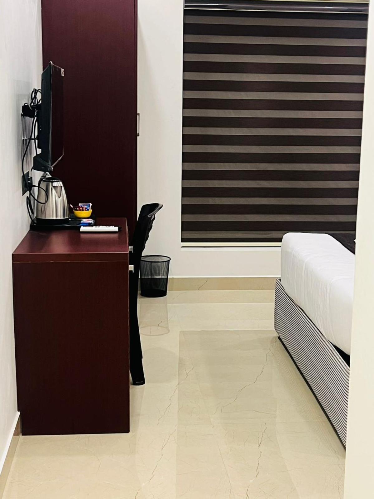 Hotel The Lotaz 3*