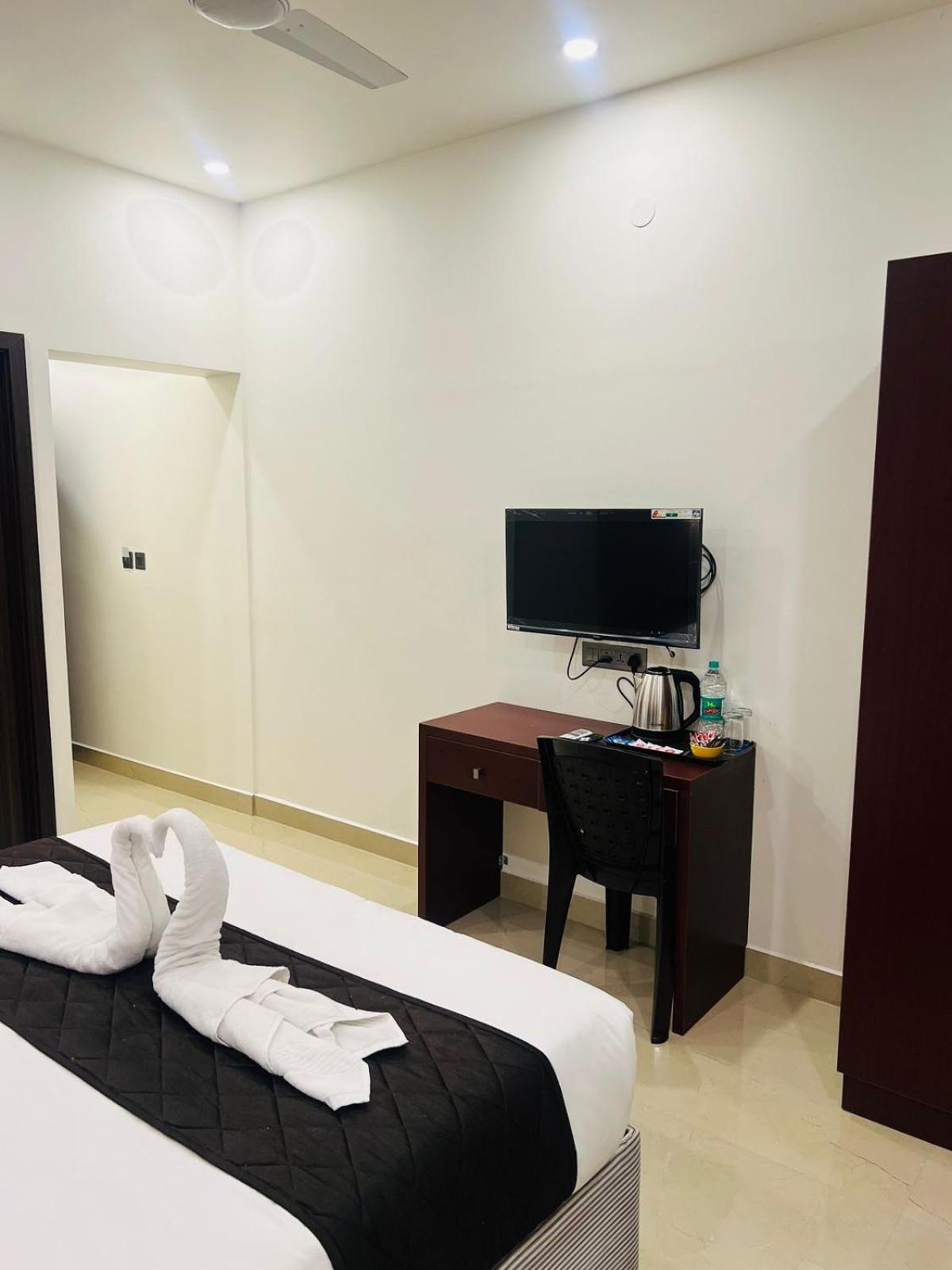 The Lotaz 3* Kochi