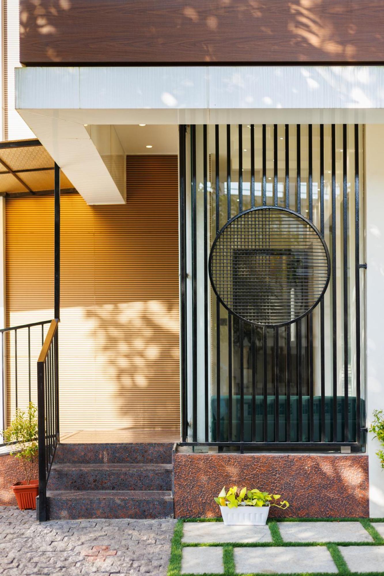 The Lotaz Hotel Kochi