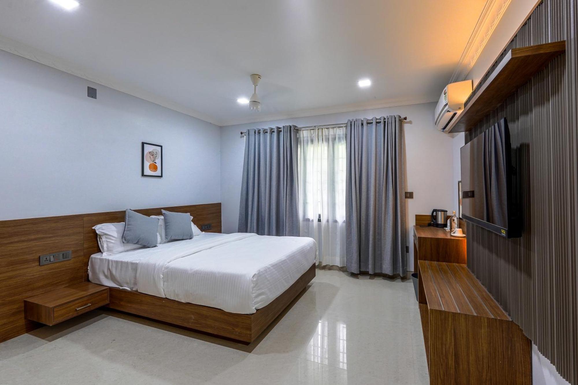 Eve Nest Hotel 3*