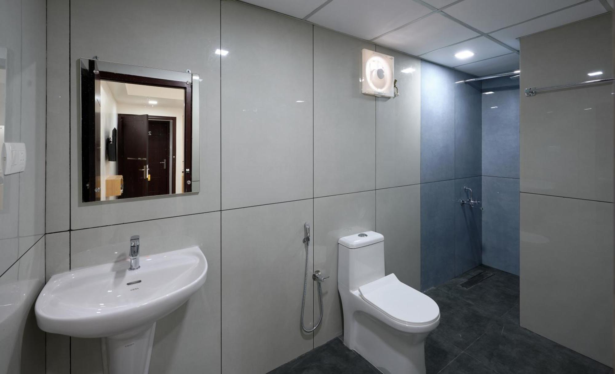 Hotel Reach 2*