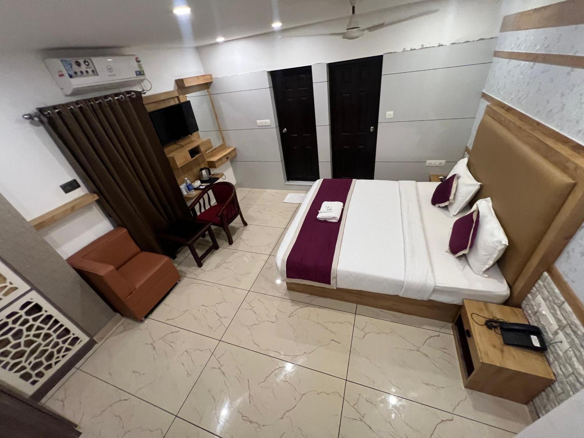 Tcs Hotel Kochi