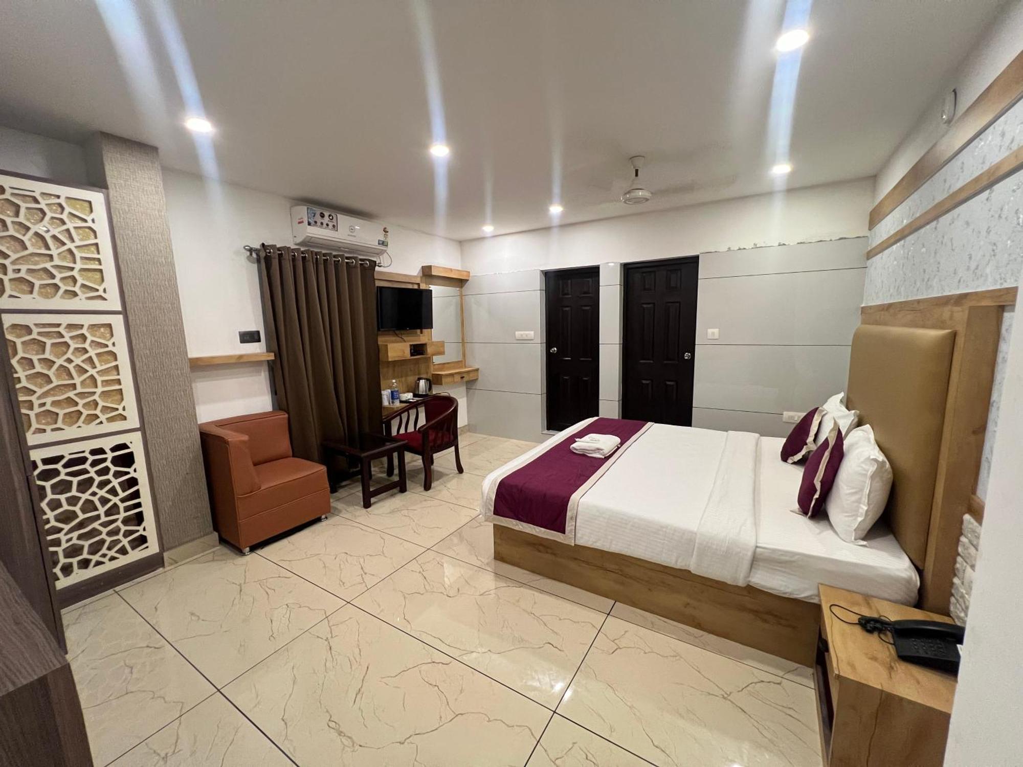 Hotel Tcs Kochi
