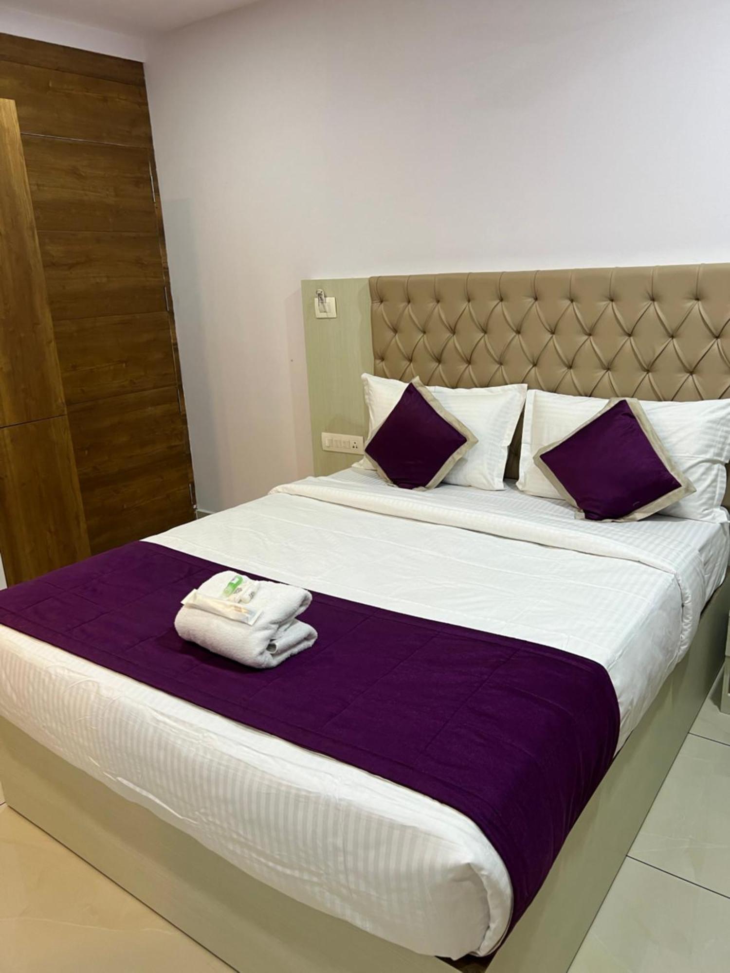 Hotel Tcs 2*