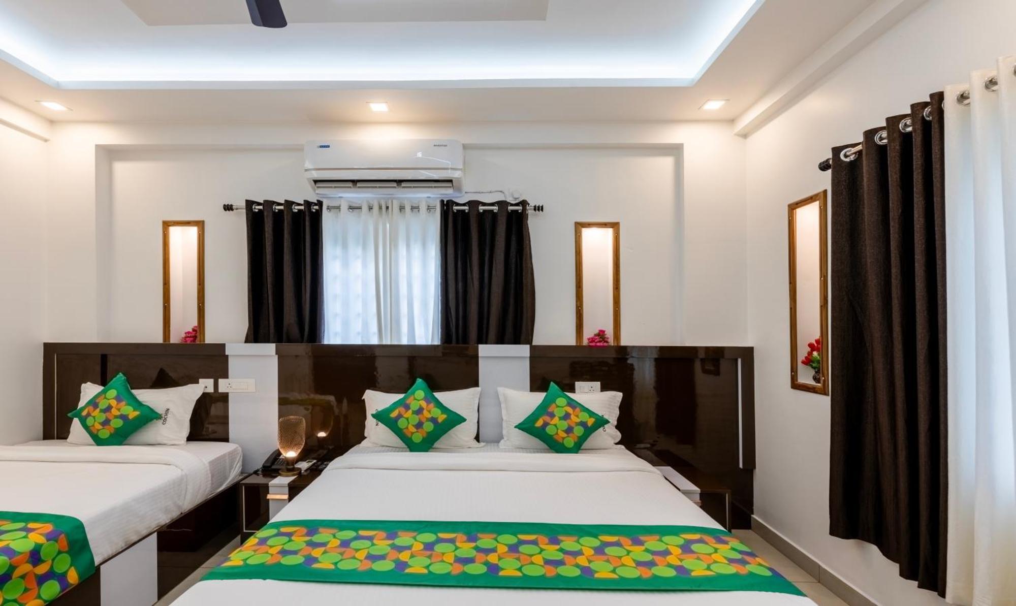 Treebo Premium Cochin Airport, 5 Min From Cochin Airport Hotel 3*