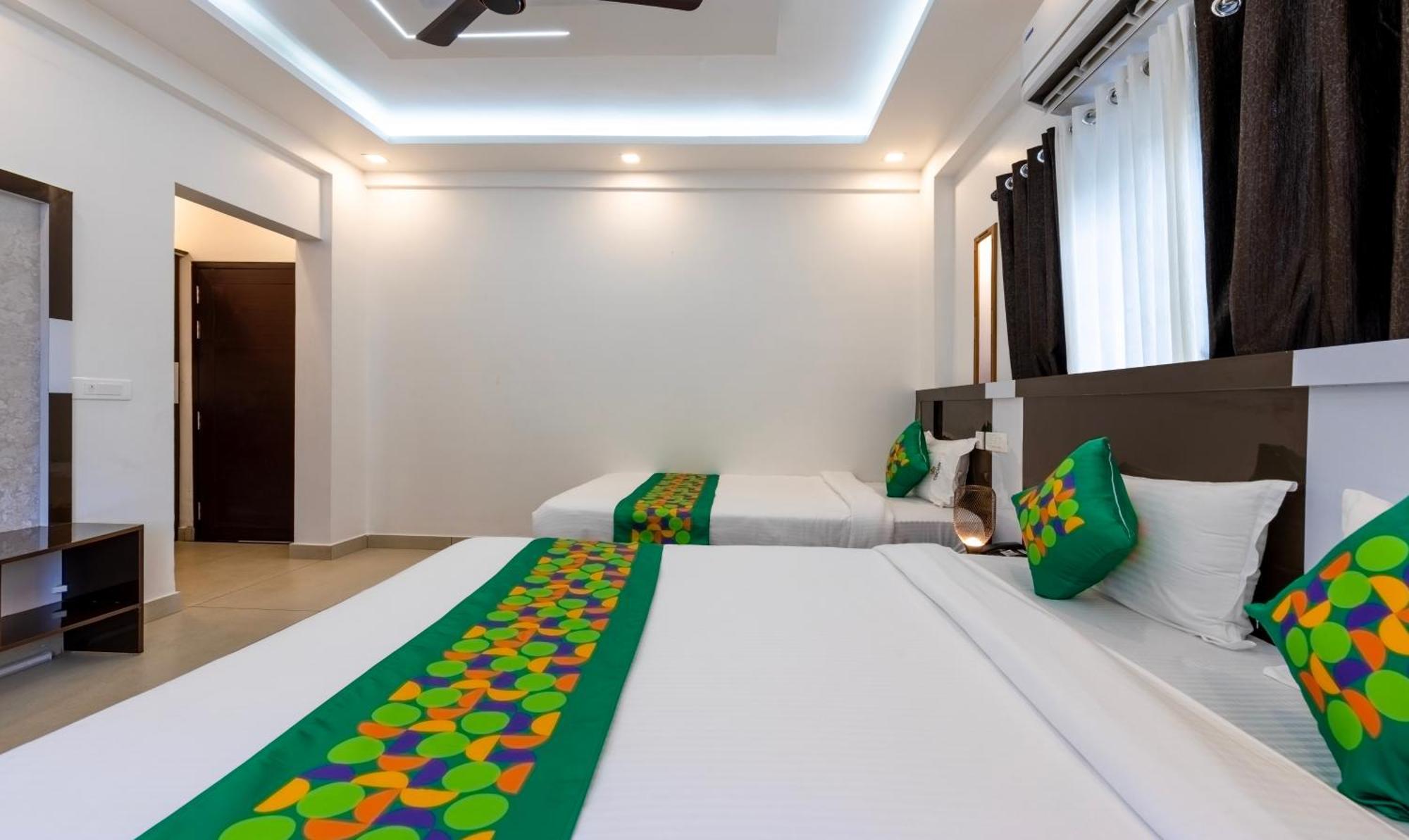 Treebo Premium Cochin Airport, 5 Min From Cochin Airport Hotel