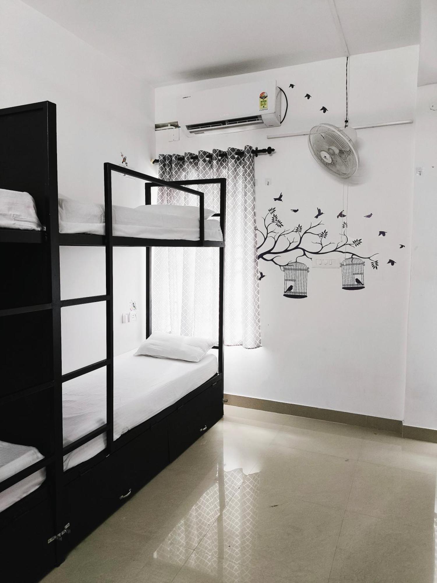 Stayzo Kochi