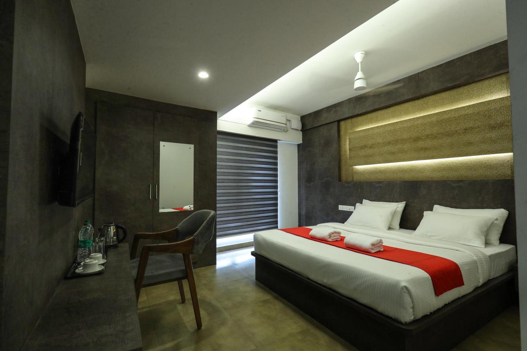 D-luxe 3* Kochi