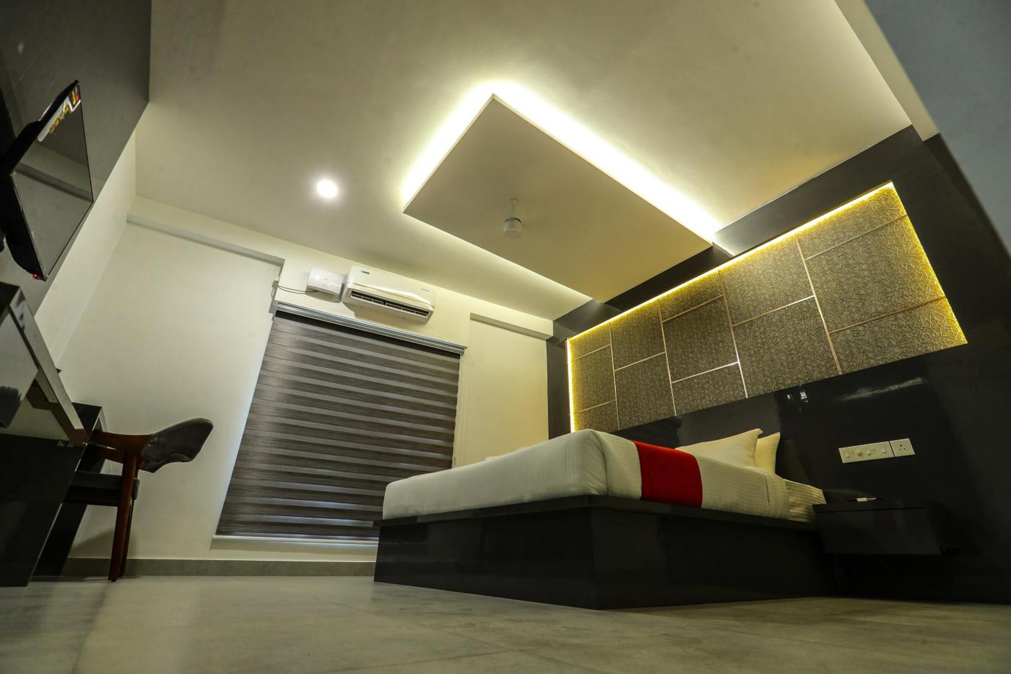 Hotel D-luxe Kochi