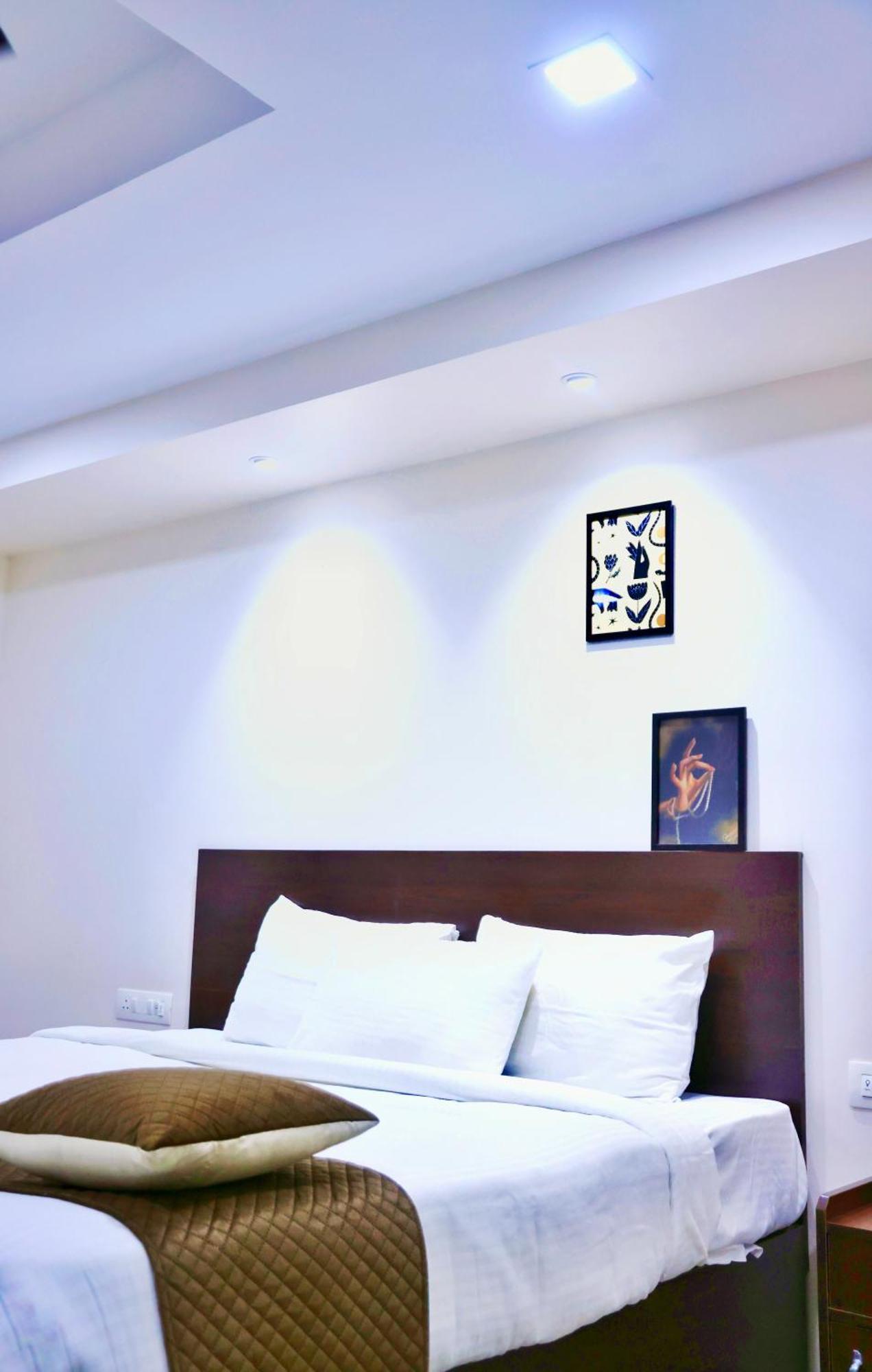 Hotel Reach 2*