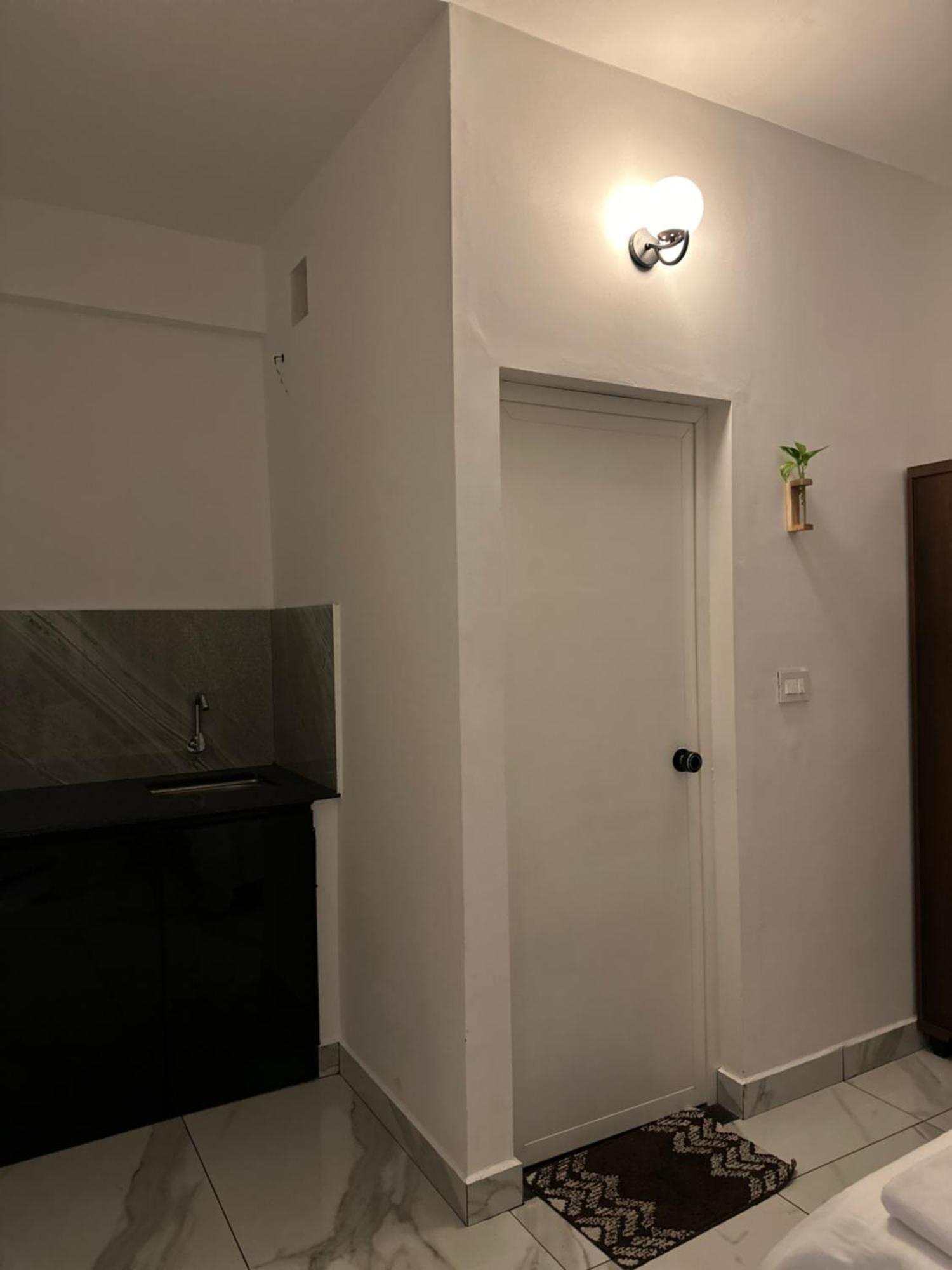 Wave Hotel Kochi