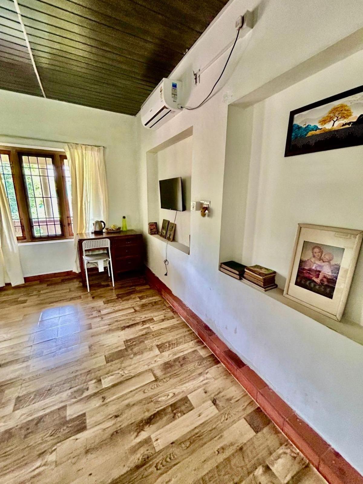 Mango Tree Guest house