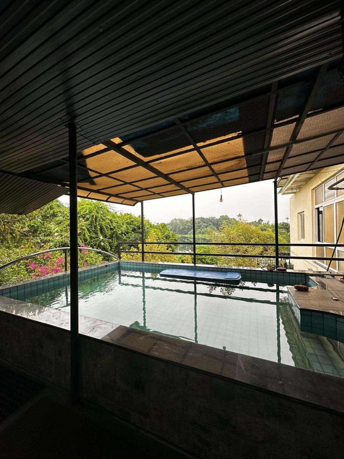Dew Drop Dolphin Homestay Kochi