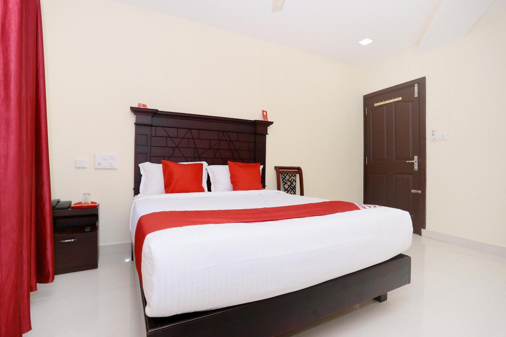 O Malabar Plaza Hotel 3*