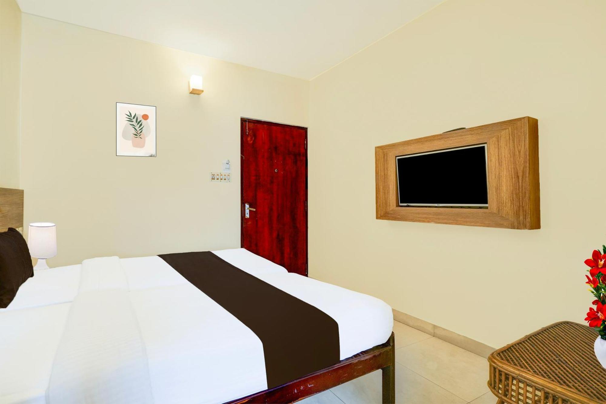 Hotel Collection O Mg Road Kochi