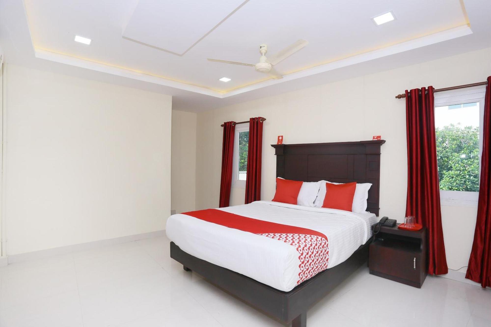 O Malabar Plaza Hotel 3*
