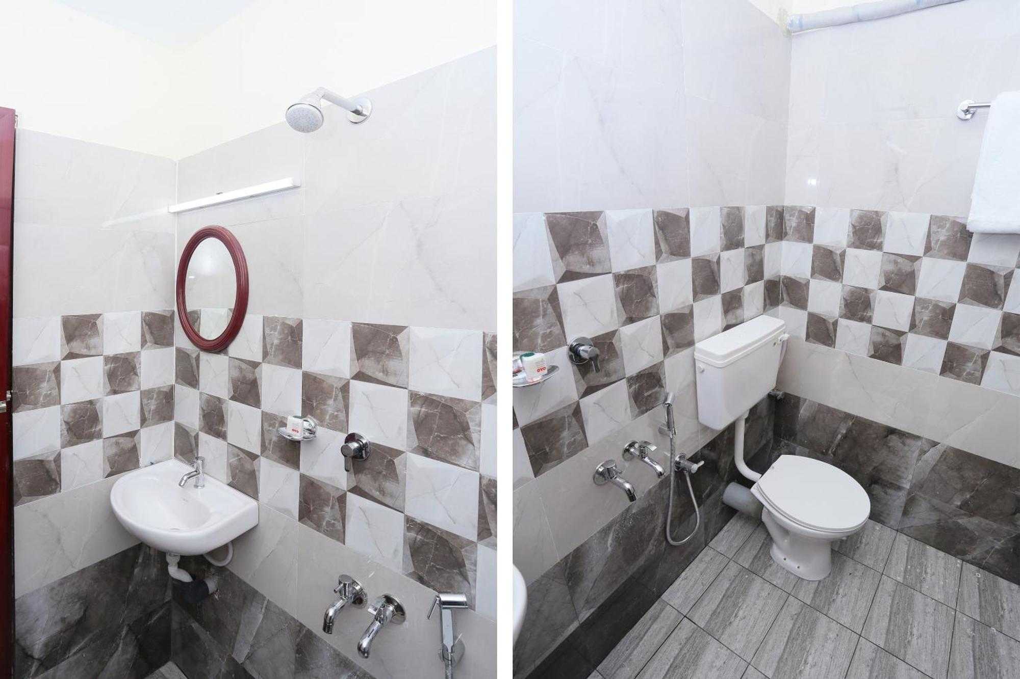 O Malabar Plaza Hotel 3*