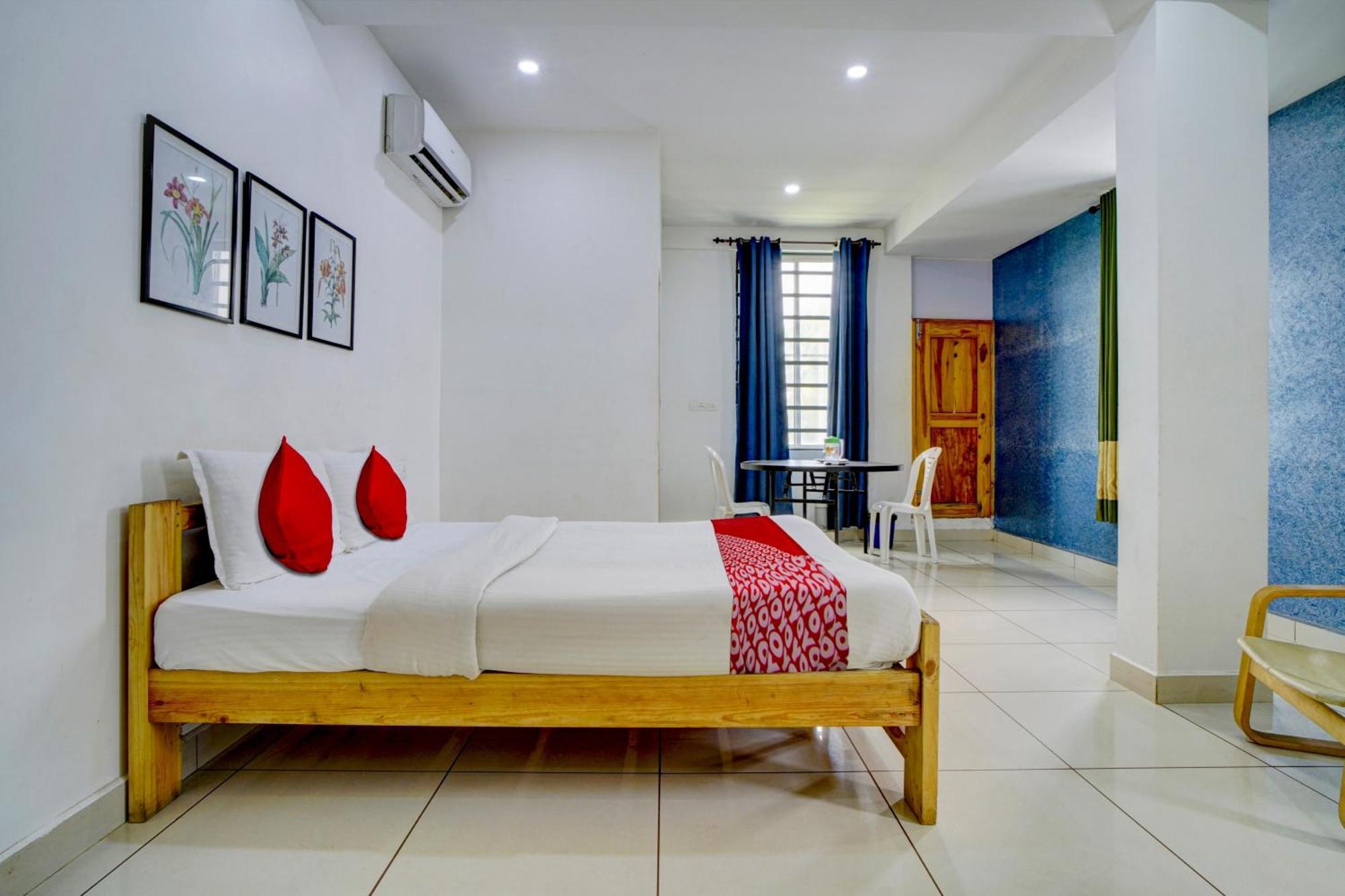 O New Famy Hotel