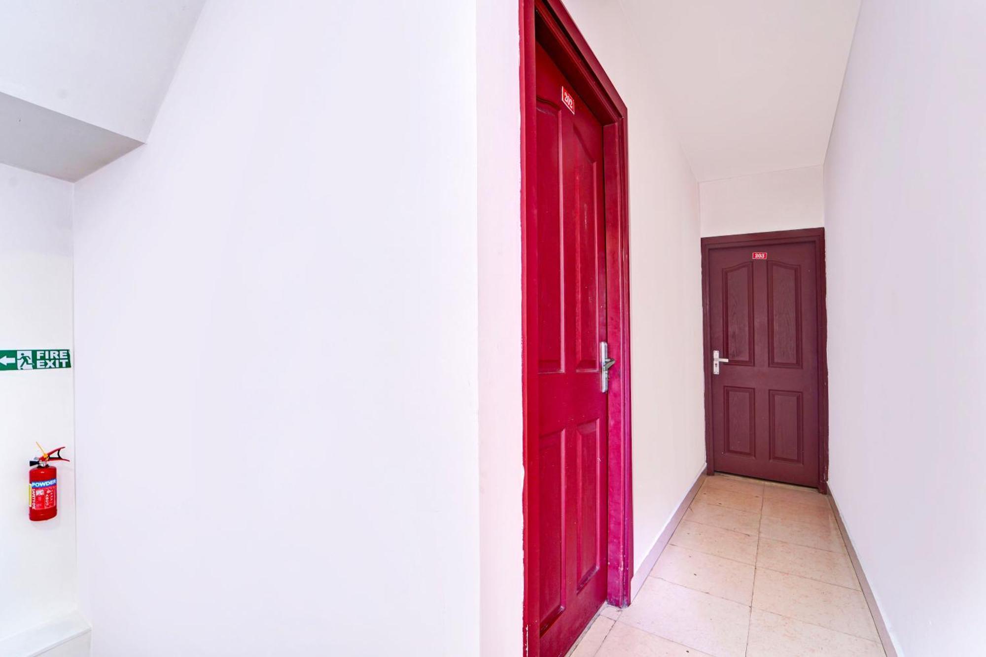 Hotel Super O Malabar Plaza