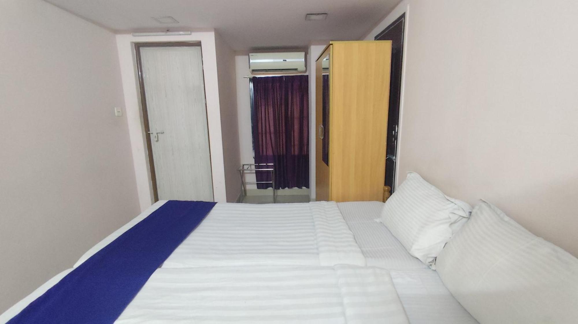 Tri-star Regency Hotel