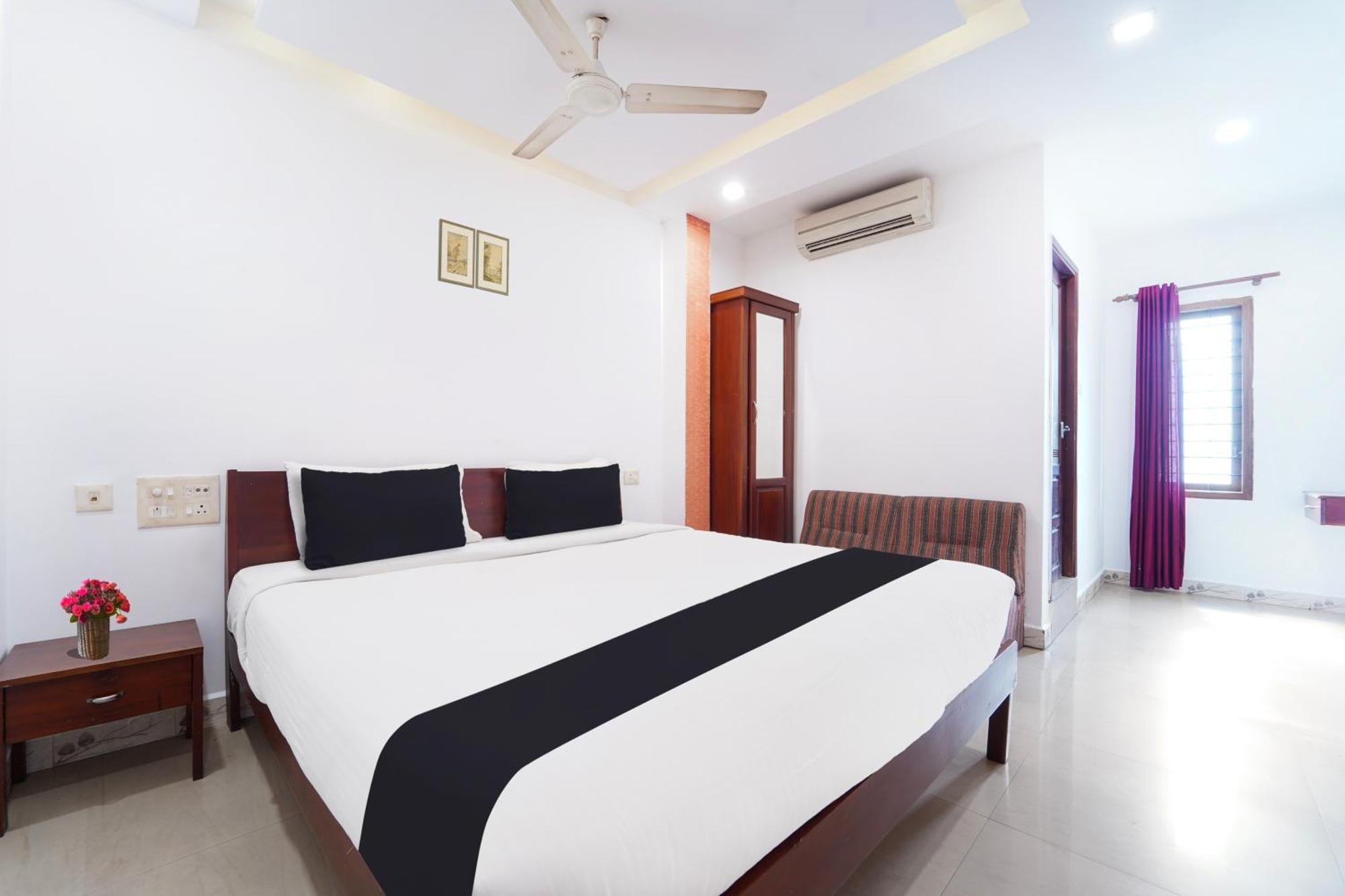 Super Townhouse Center Ernakulam Hotel Kochi