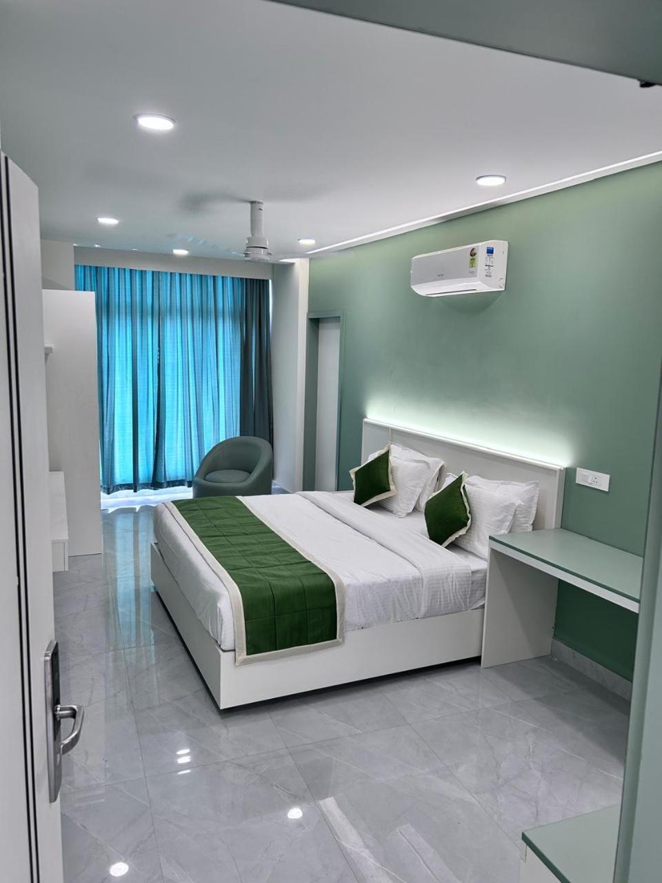 Grace Hotel