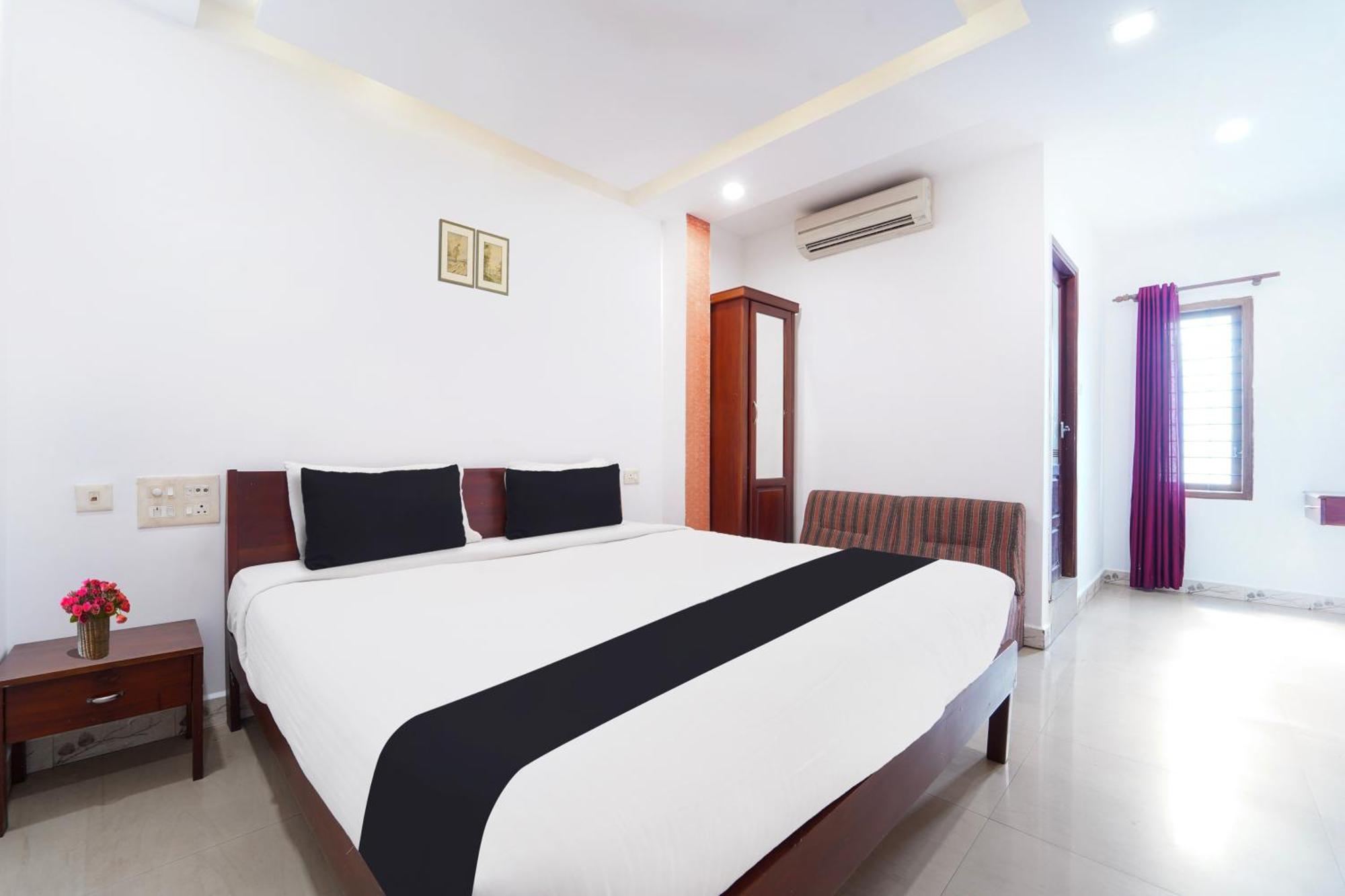 Hotel Super Townhouse Center Ernakulam