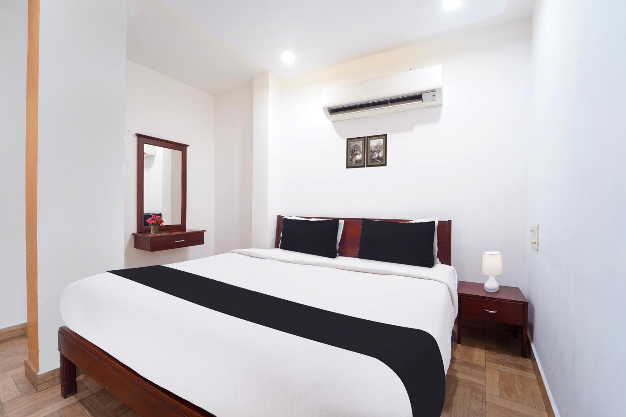 Hotel Super Townhouse Center Ernakulam