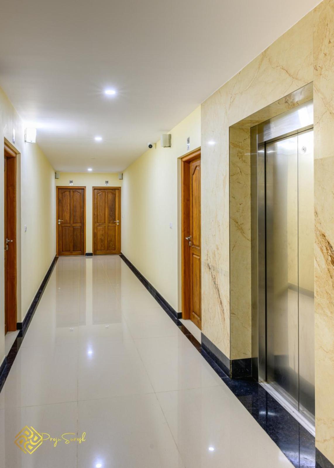 Hotel Daffodils Luxury Airport *