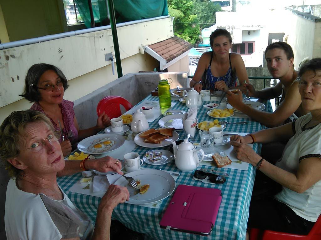 Homestay Jojies Homestay Fortkochi *