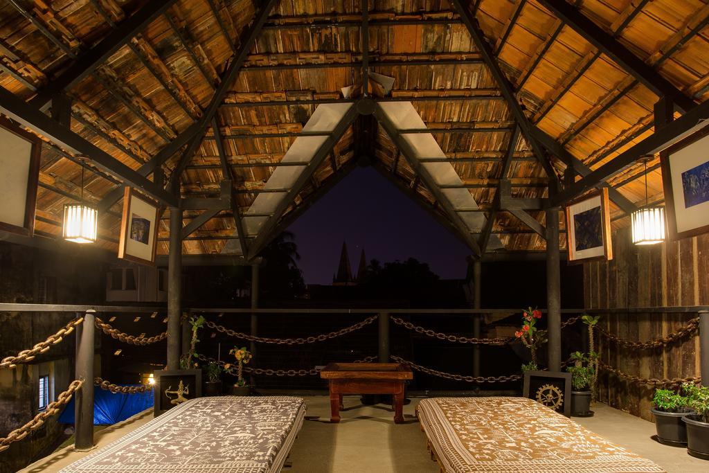 Lodge Niyati - Boutique