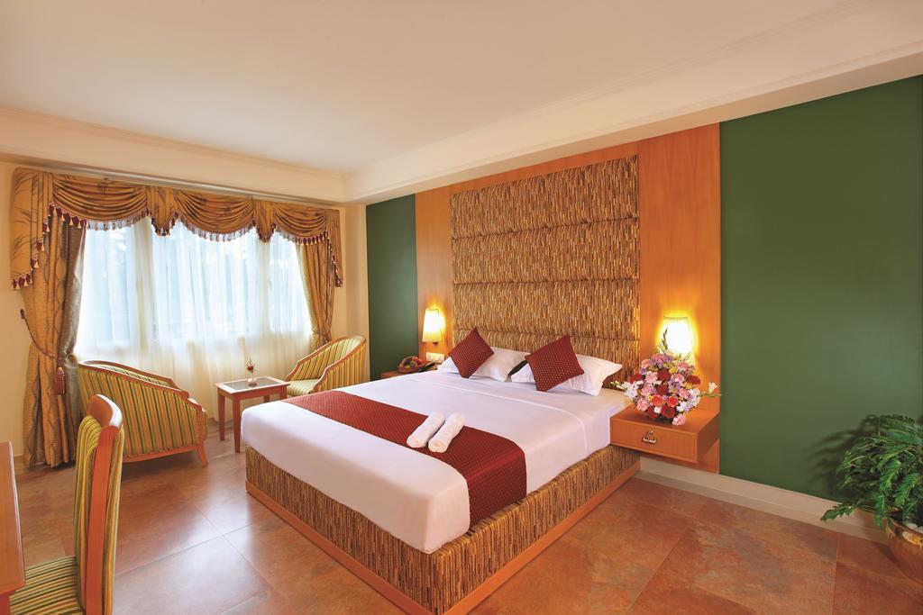 Hotel The Classik 4*