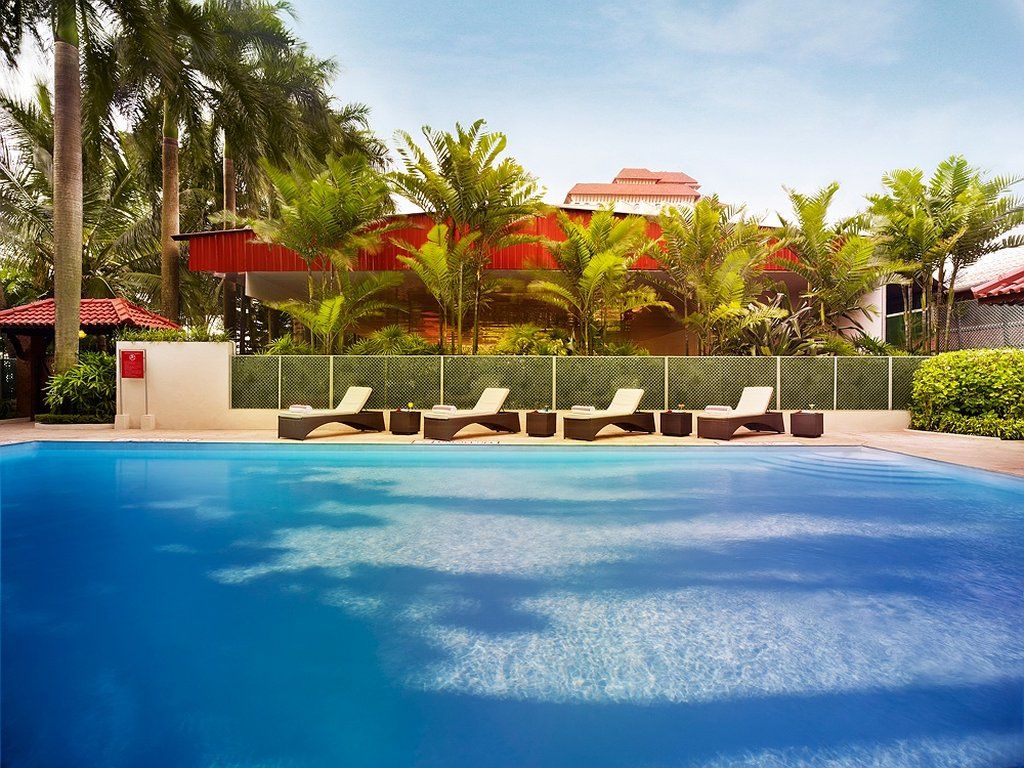Hotel Vivanta Ernakulam, Marine Drive Kochi