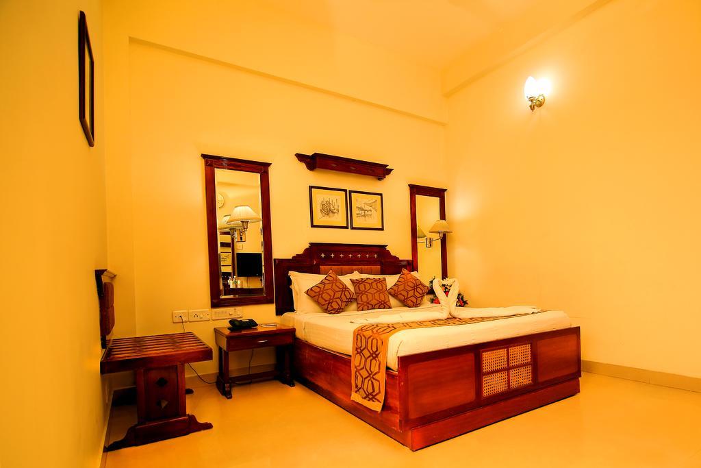 Hotel Queen