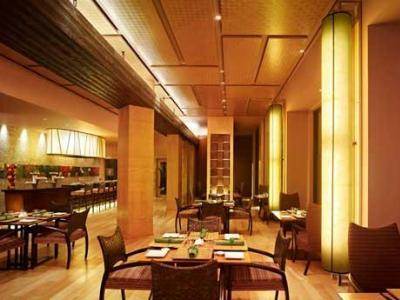 Vivanta Ernakulam, Marine Drive Hotel 5*
