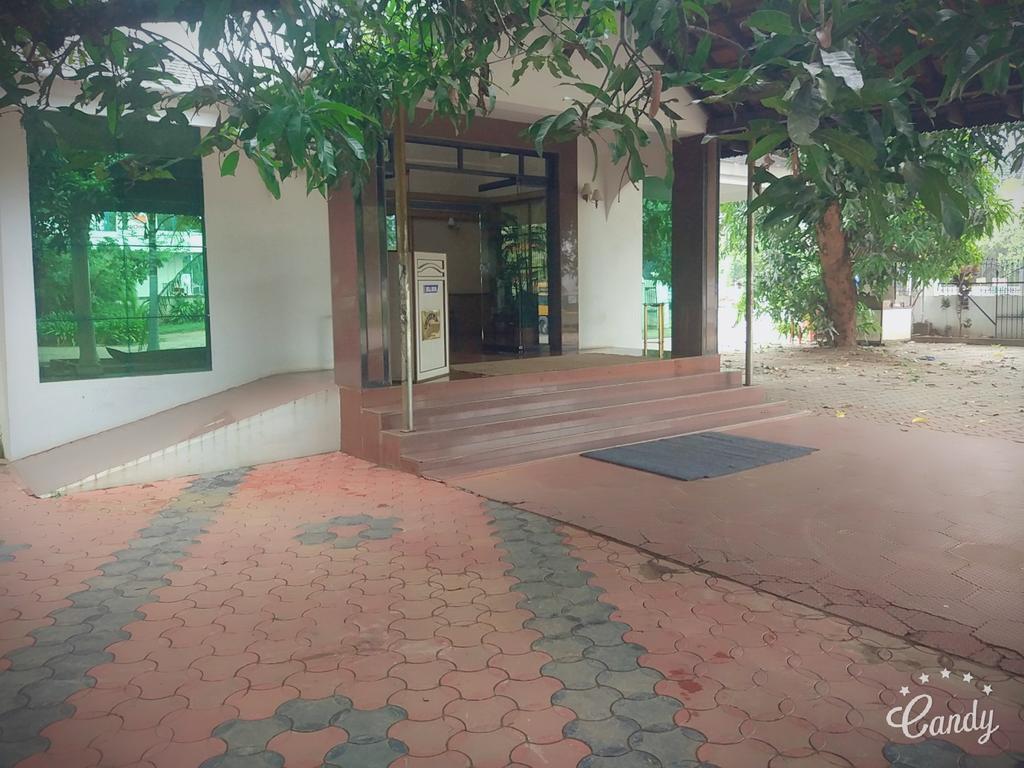 Gopika Regency Hotel Kochi