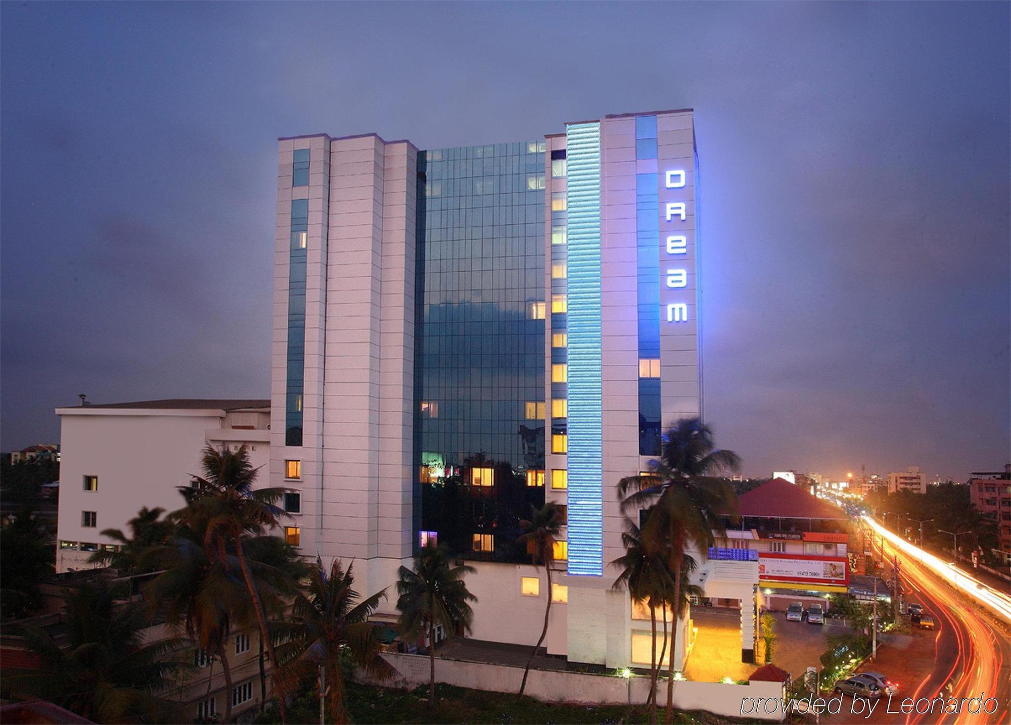 Radisson Blu Hotel 5*