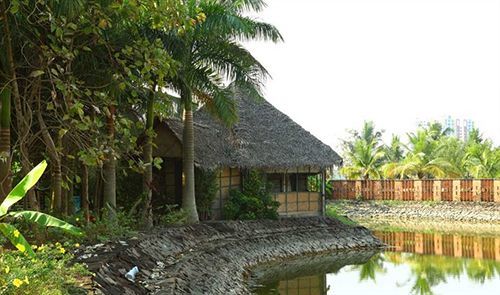 Bth Sarovaram Hotel Kochi