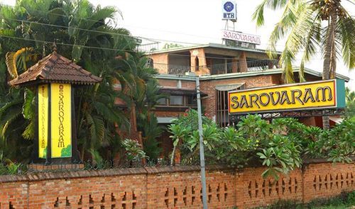 Hotel Bth Sarovaram 3*