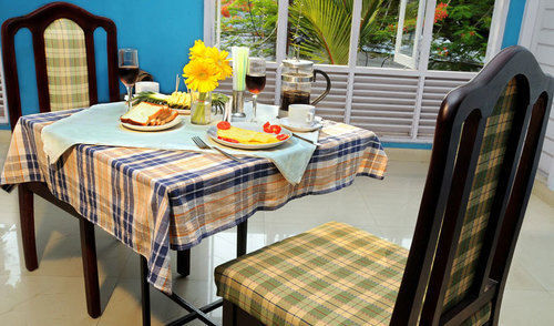 Casa Linda Hotel