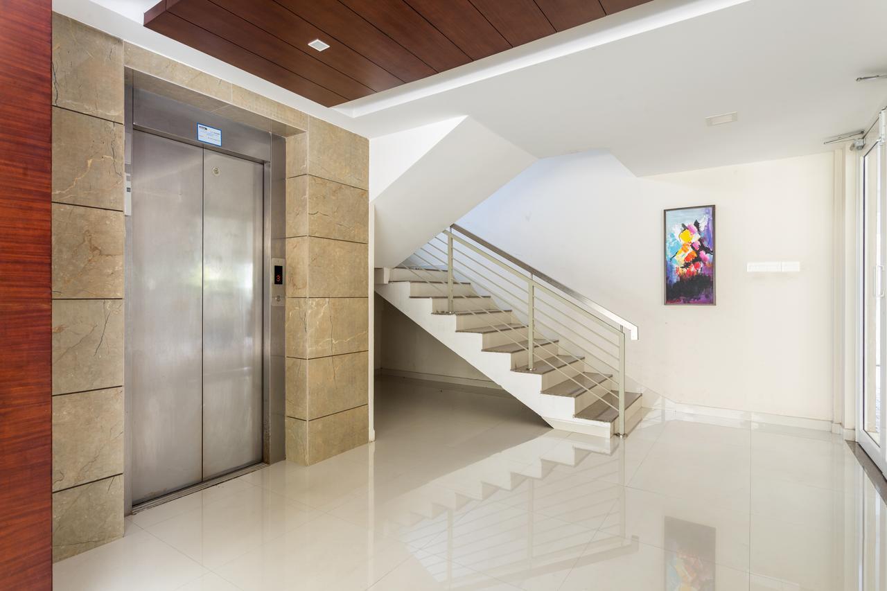 D Homz Hotel Kochi
