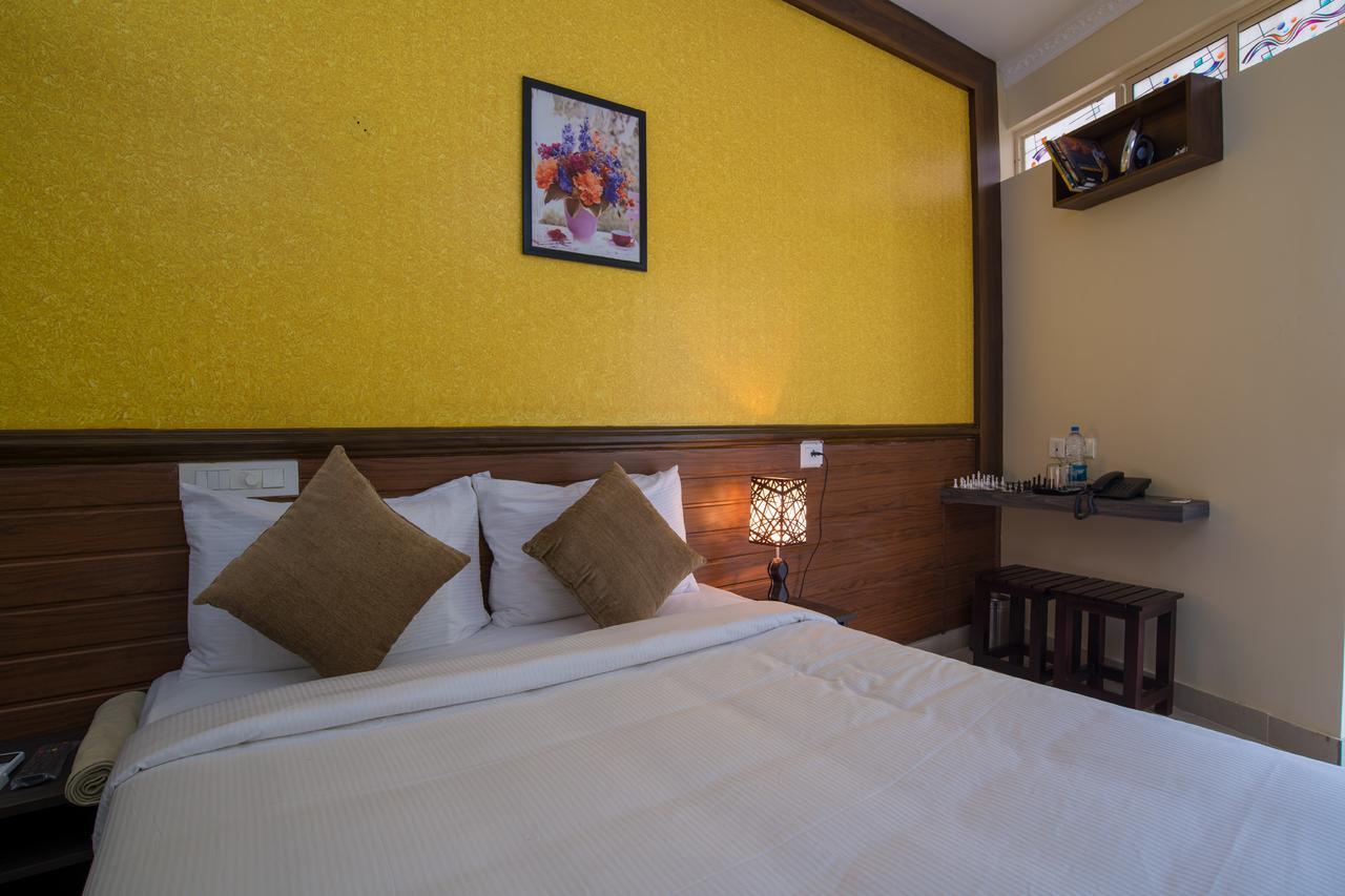 Gems 9 Airport Hotel 3*