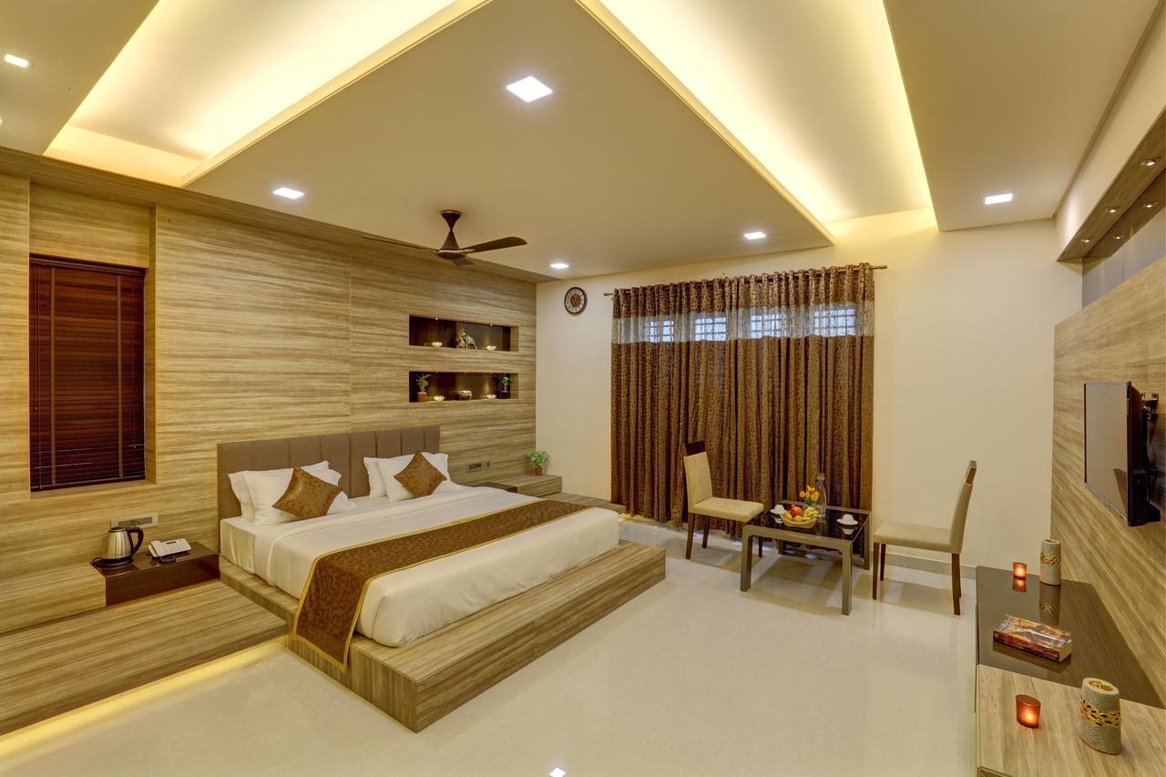 Bed & Breakfast Nadhiyoram River Retreat